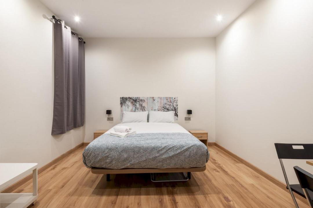 1 Bedroom 1 Bathroom Furnished - Justicia - Modern - Mintystay Мадрид Екстер'єр фото